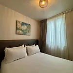 Montmartre - Nouvellement Renove Ξενοδοχείο με διαμερίσματα 4*