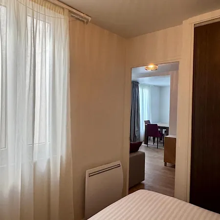 Montmartre - Nouvellement Renove