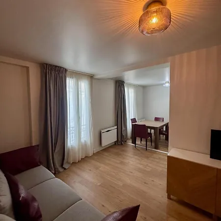 Montmartre - Nouvellement Renove