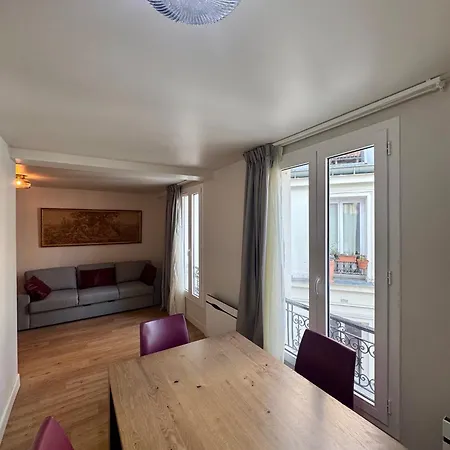Montmartre - Nouvellement Renove Aparthotel 4*