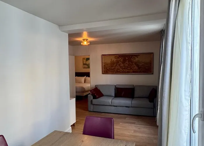 Montmartre - Nouvellement Renove