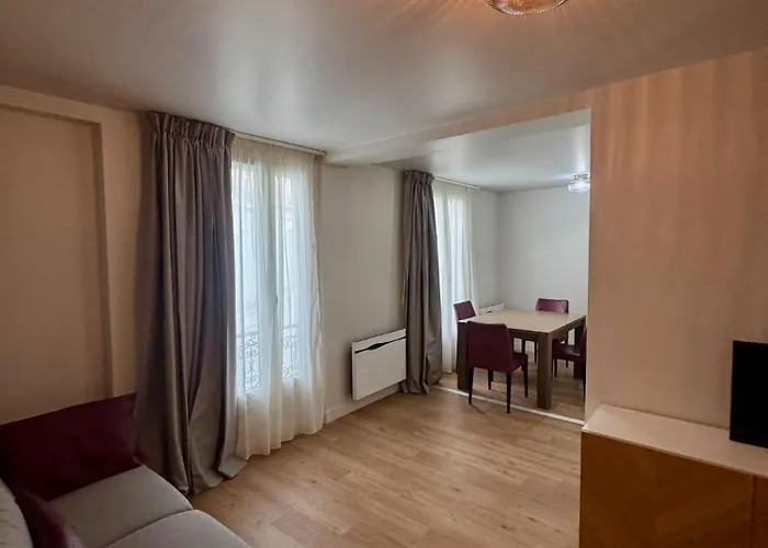 Montmartre - Nouvellement Renove