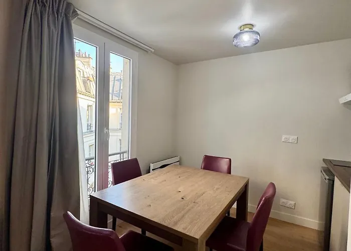 Montmartre - Nouvellement Renove 4*